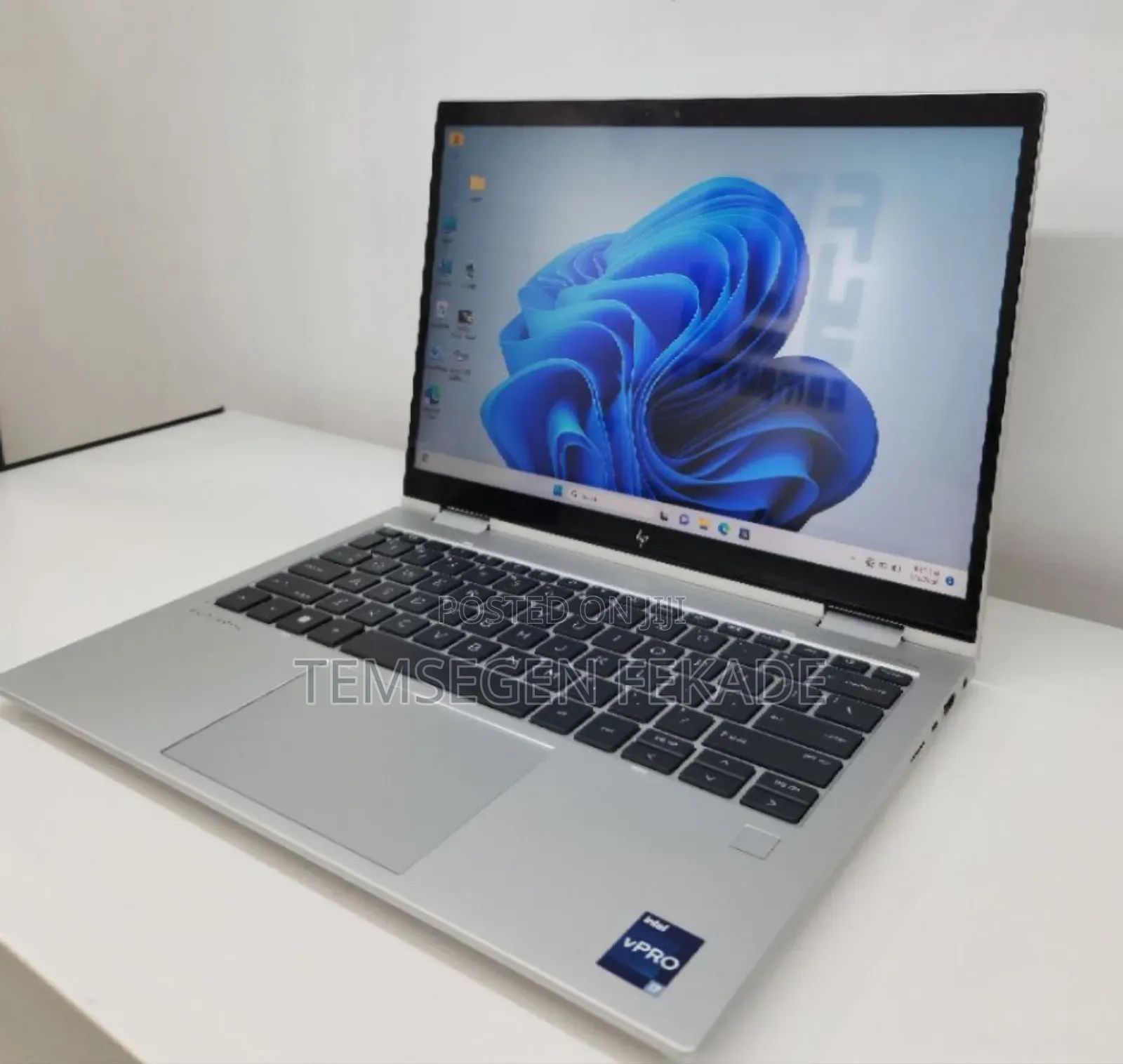 New Laptop HP EliteBook 830 G9 16GB Intel Core i7 SSD 512GB