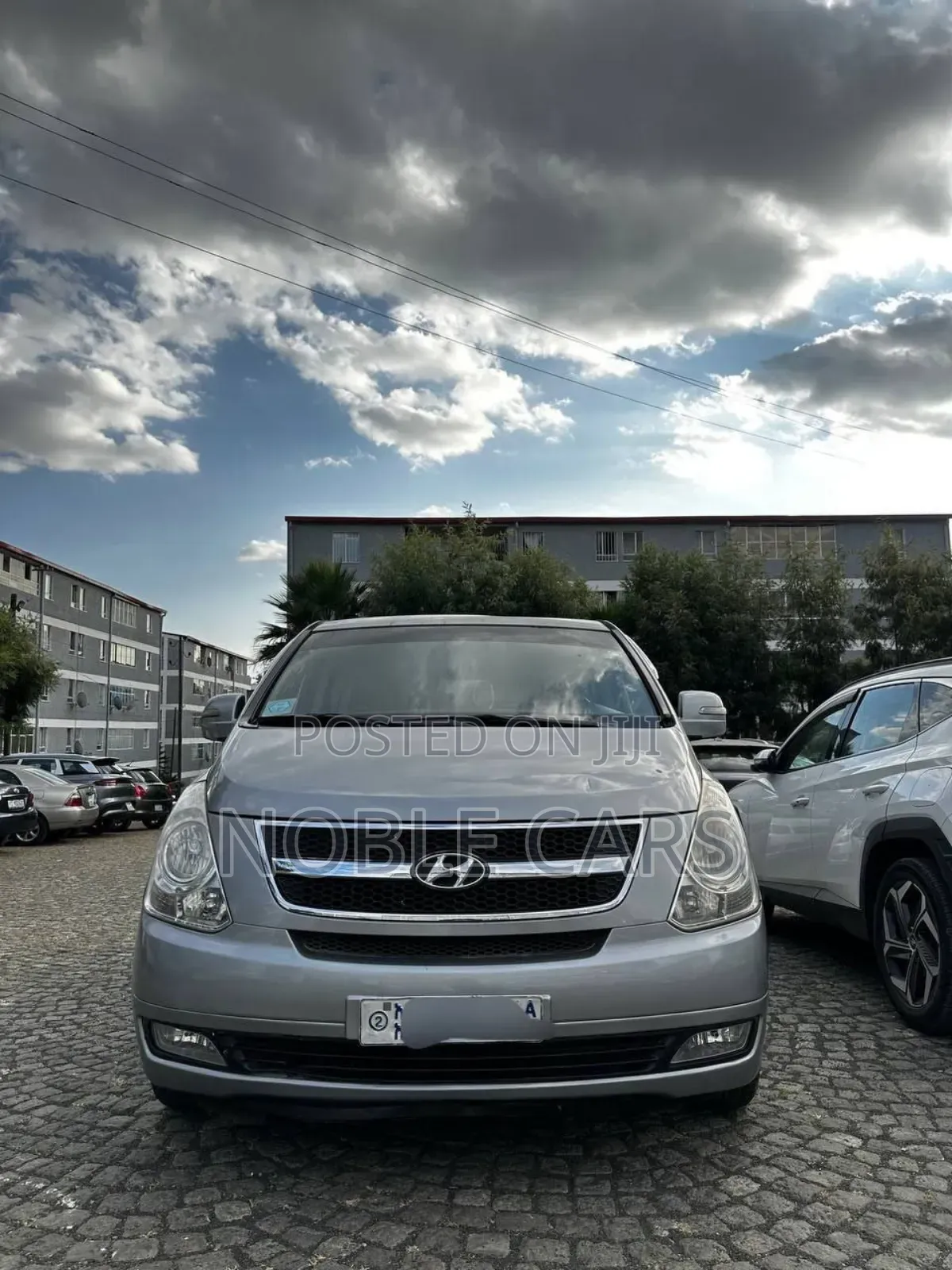 Hyundai Starex 2015 Silver