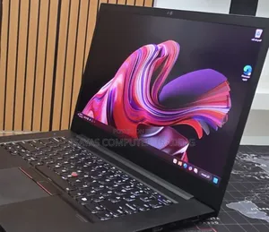 New Laptop Lenovo ThinkPad X1 16GB Intel Core i9 SSD 512GB