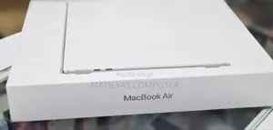 New Laptop Apple MacBook Air 2025 M4 13-inch 16GB Apple M4 SSD 256GB