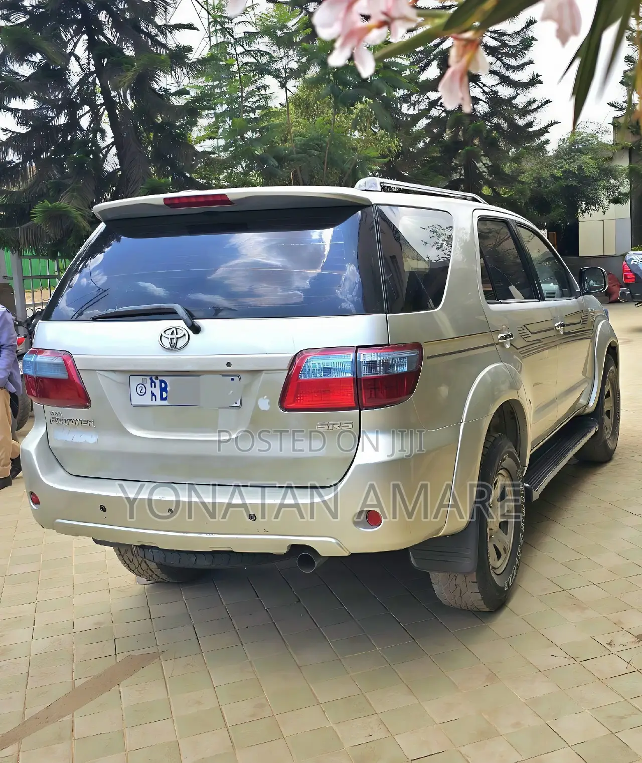 Toyota Fortuner 2009 Gold