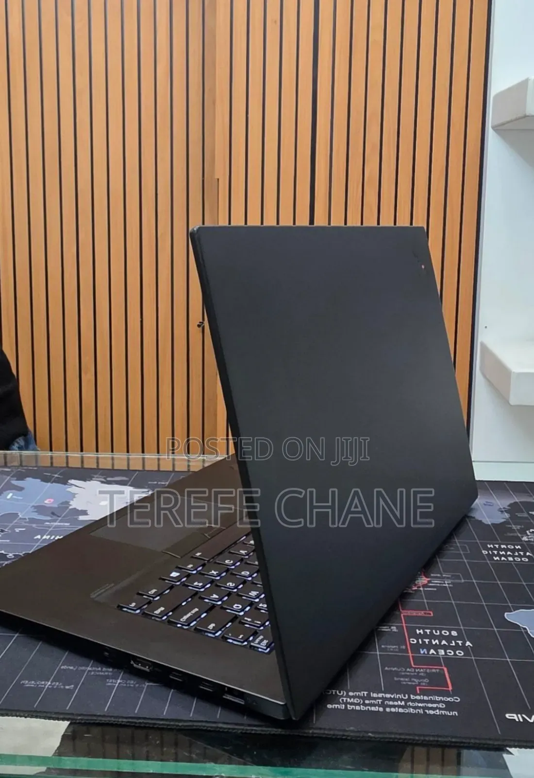 New Laptop Lenovo ThinkPad X1 16GB Intel Core i9 SSD 512GB