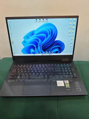 New Laptop HP Pavilion 15 16GB Intel Core i7 SSD 512GB