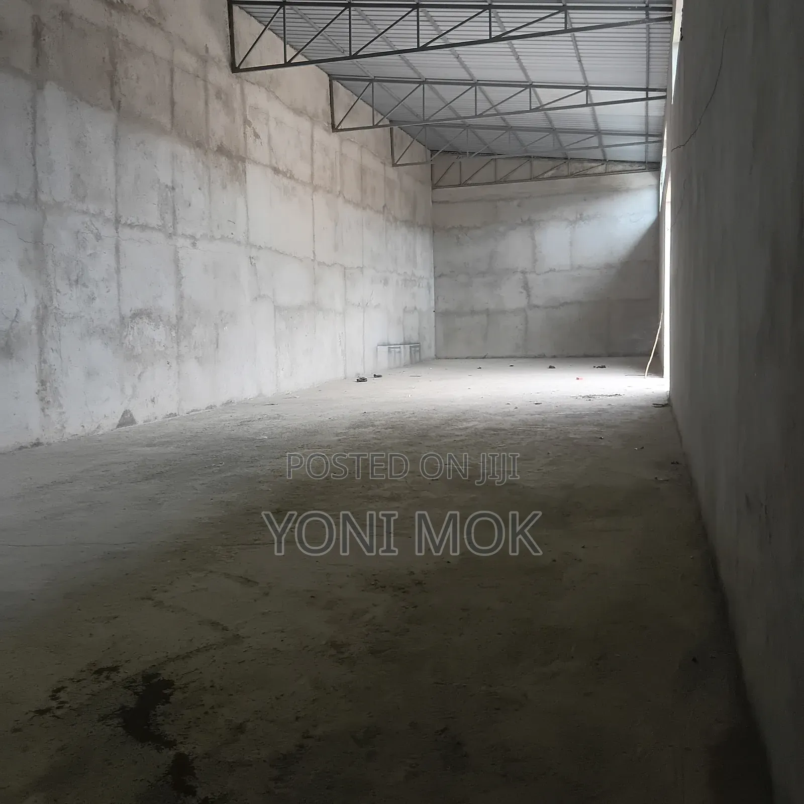 Warehouse Warehouse Far Sale