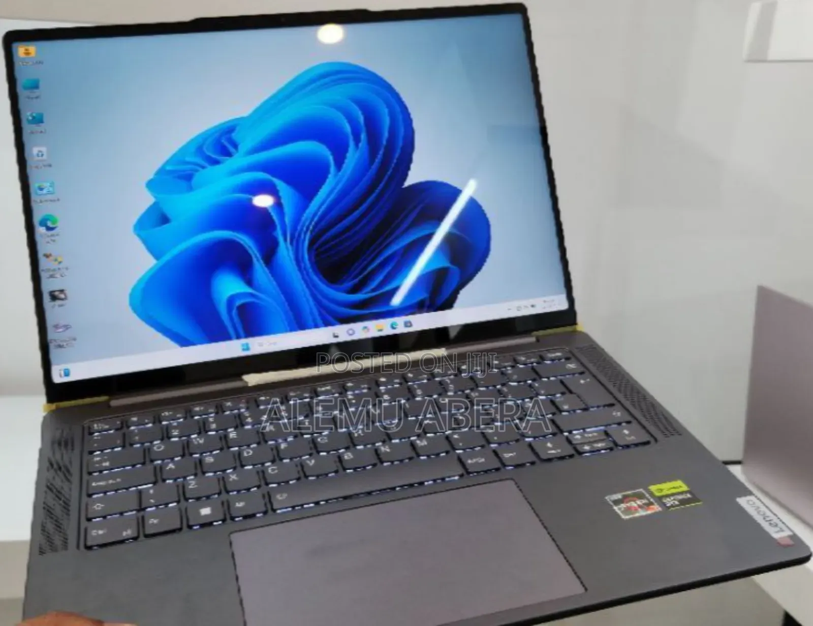 New Laptop Lenovo 32GB AMD Ryzen 7 SSD 512GB