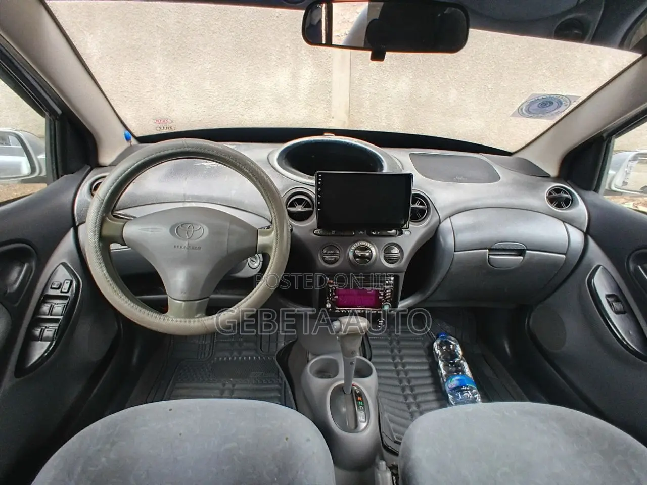 Toyota Vitz 2001 Gray