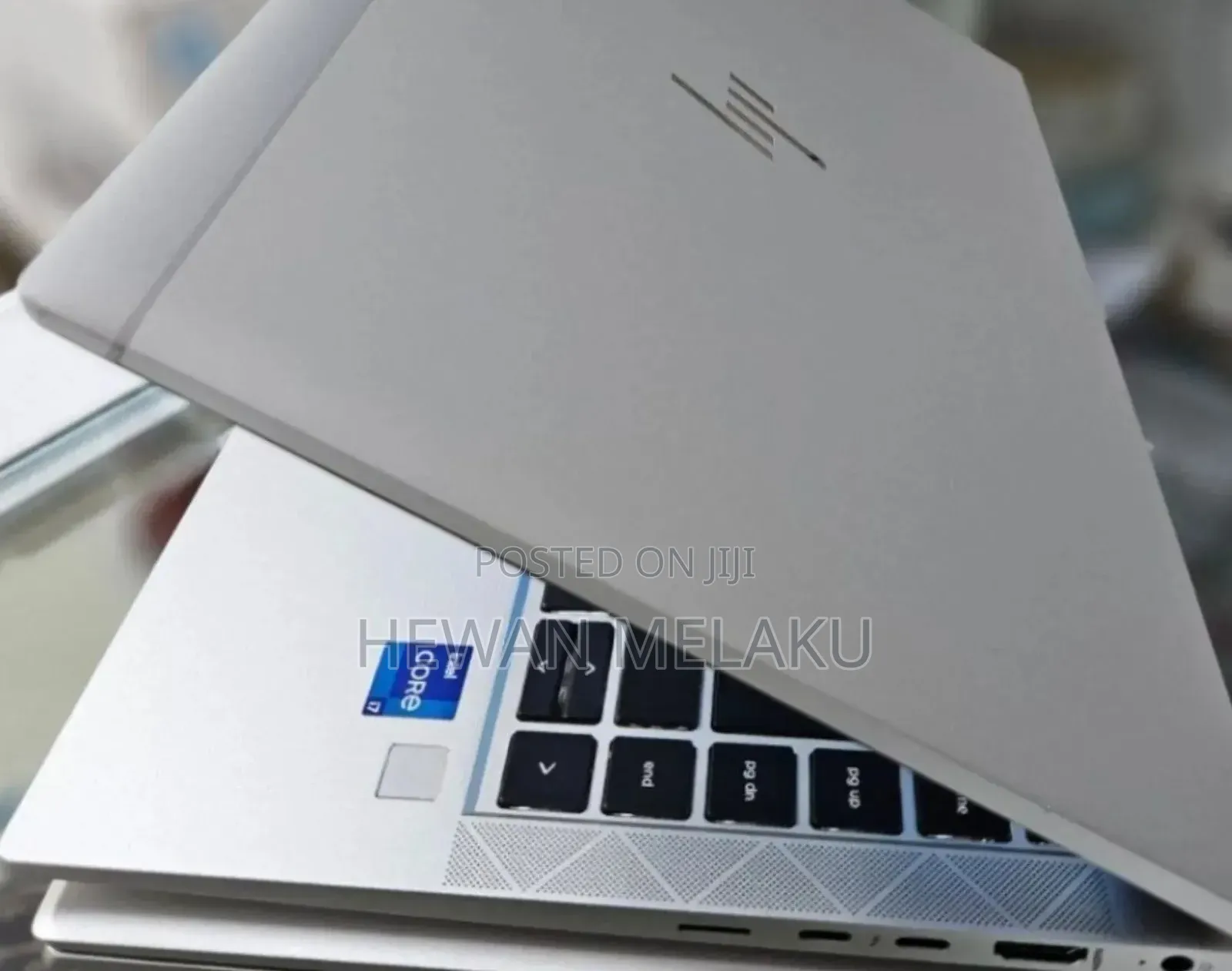 New Laptop HP EliteBook 830 G8 16GB Intel Core i7 SSD 512GB