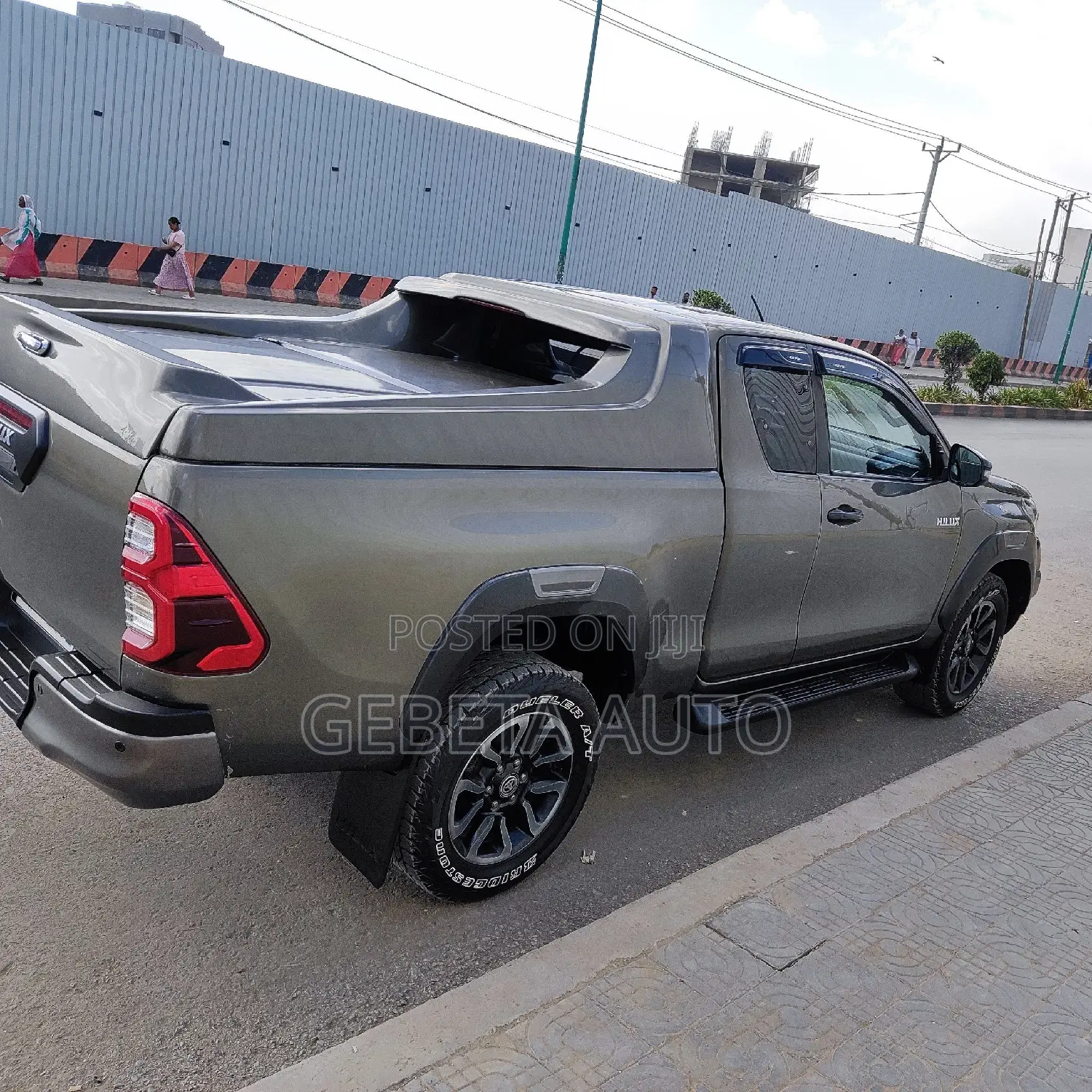 Toyota Hilux 2021 Gray