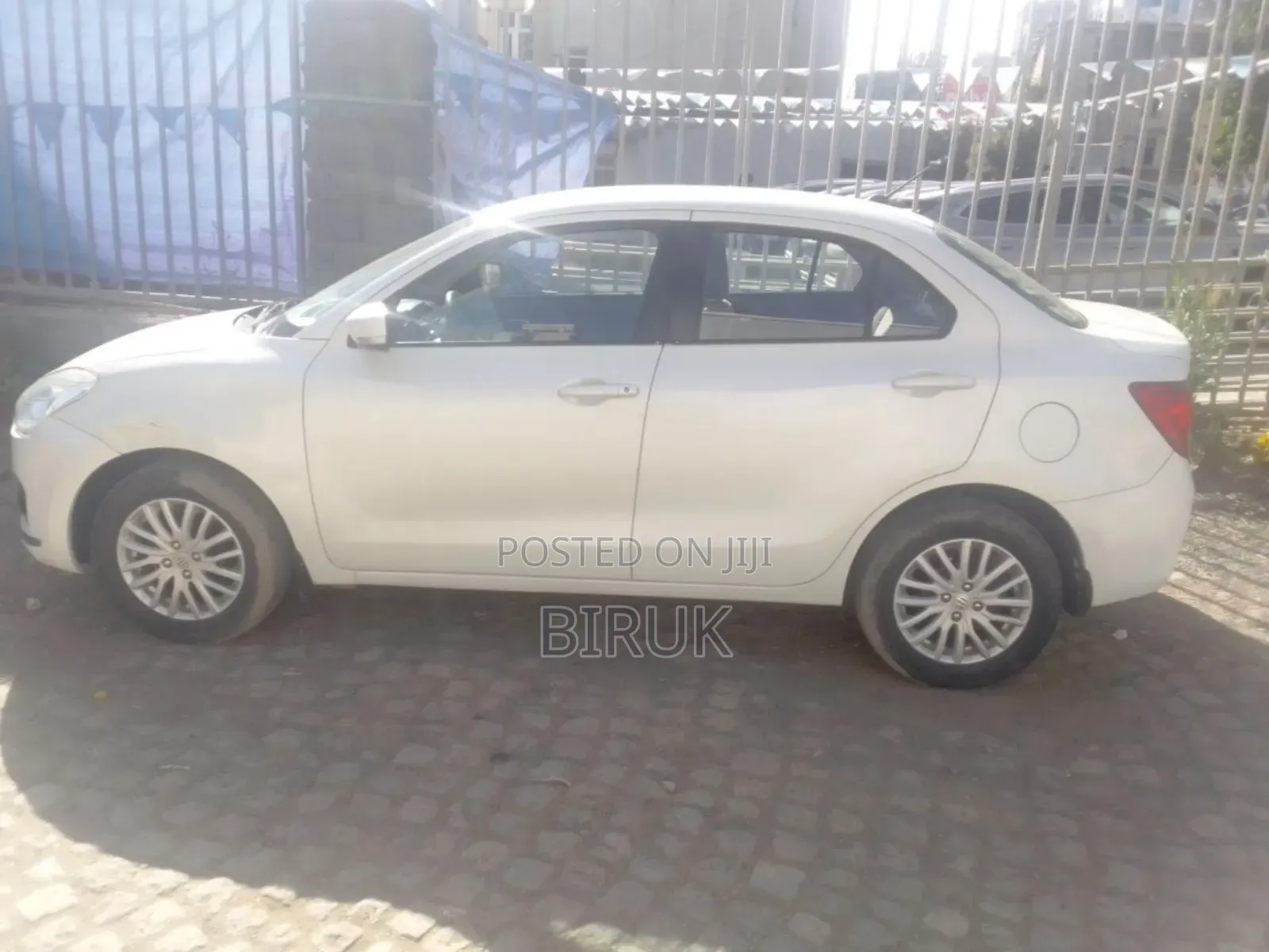 Suzuki Dzire 2019 White