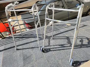 Lightweight Walking Frame尤黝walker Offers Maximum Strength