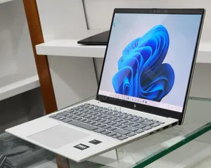 New Laptop HP Pavilion 14 32GB Intel Core Ultra 7 SSD 512GB