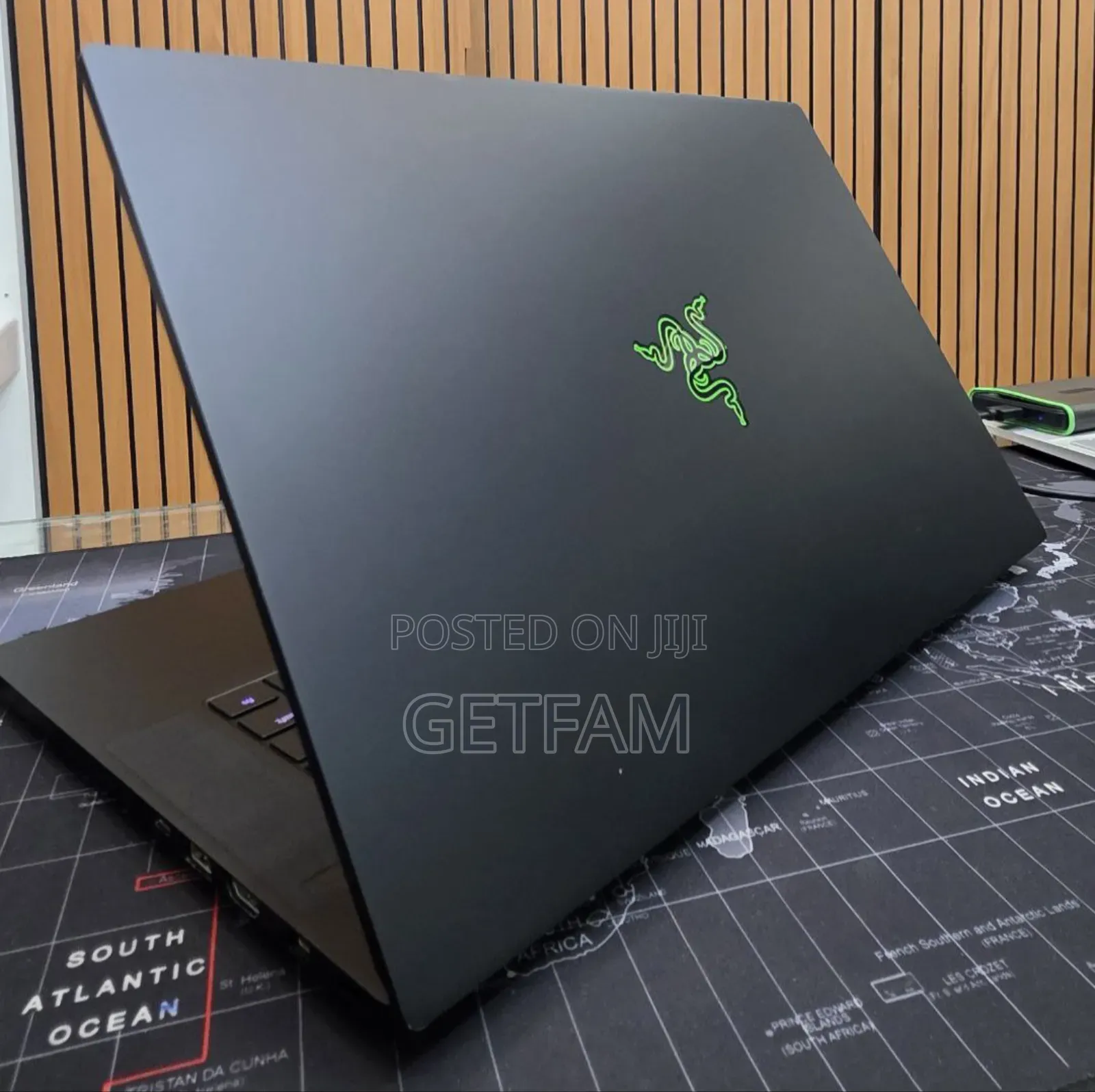 New Laptop Razer Blade 16GB Nvidia SSD 512GB