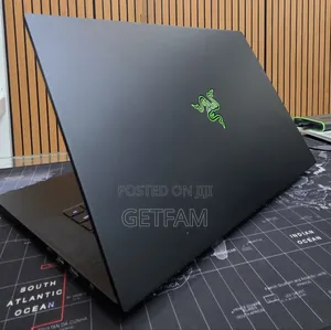 New Laptop Razer Blade 16GB Nvidia SSD 512GB