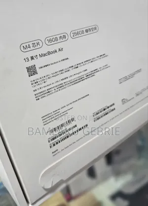 New Laptop Apple MacBook Air 2025 M4 13-inch 16GB Apple M4 SSD 256GB