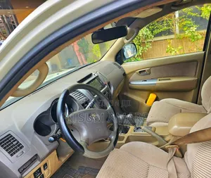 Toyota Fortuner 2009 Silver