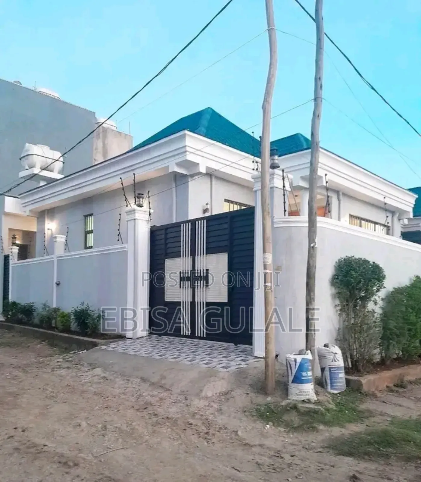 4bdrm Farm House in Yeka for sale