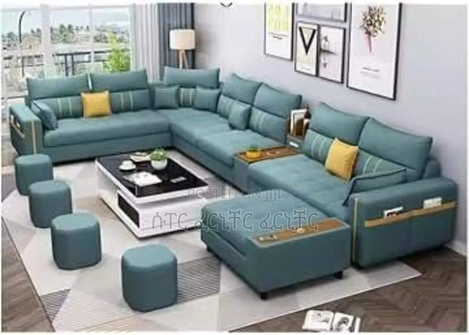 Lovely Sofa With Teble
