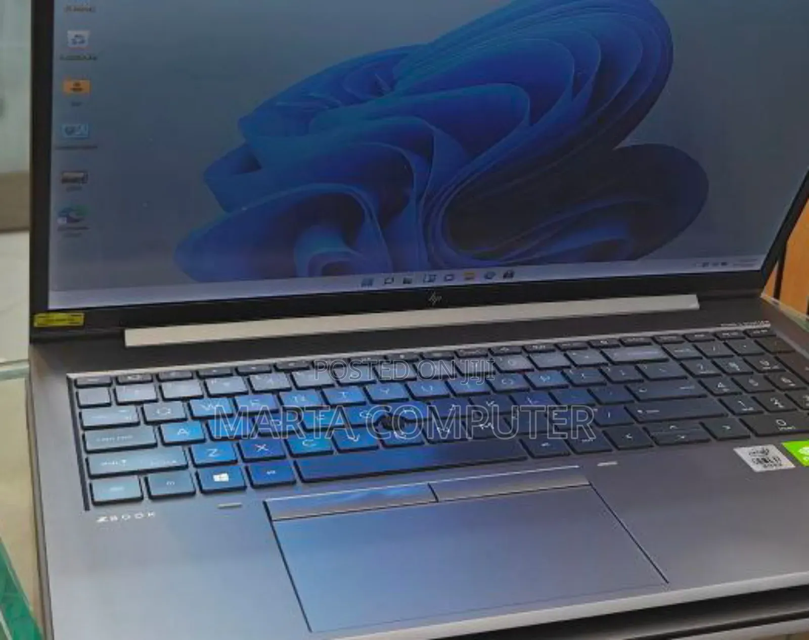 New Laptop HP ZBook 14u G6 16GB Intel Core i7 SSD 512GB