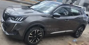 Peugeot 2008 2022 Gray