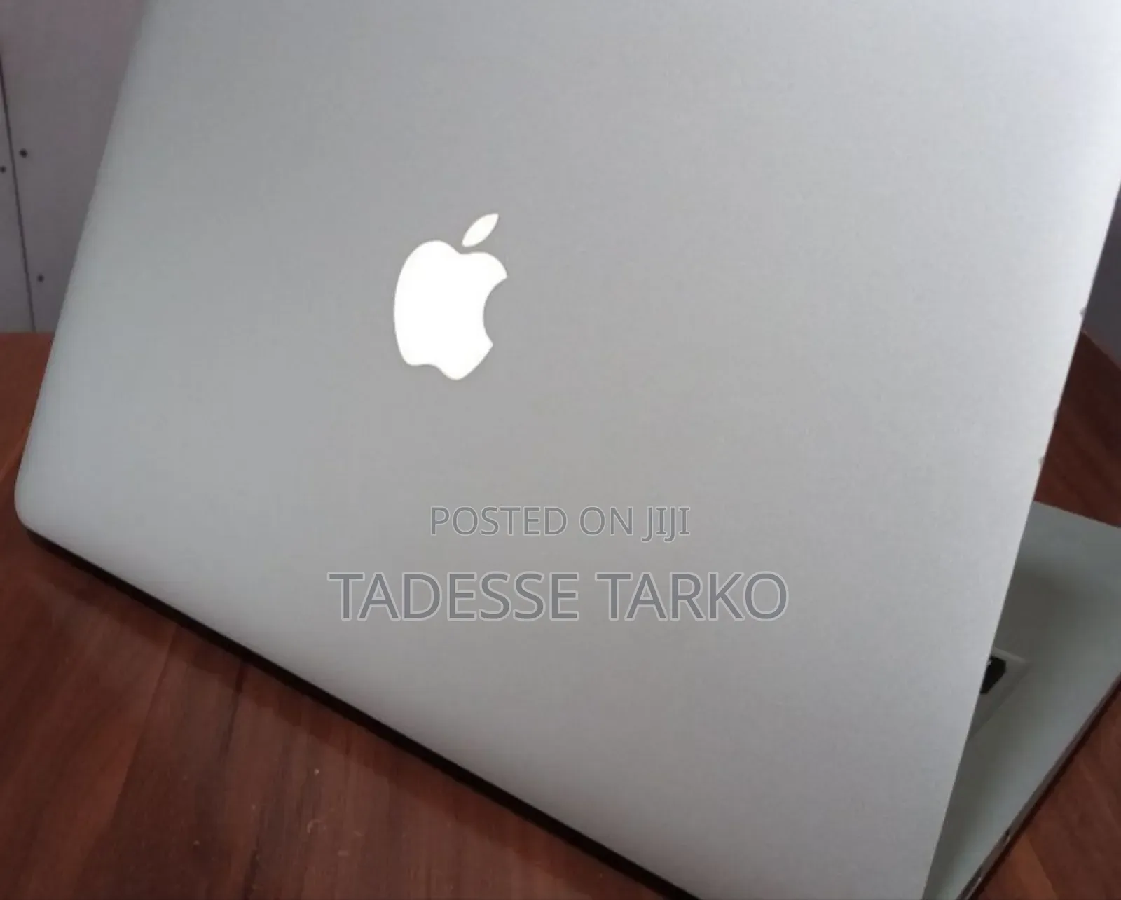 New Laptop Apple MacBook Air 2011 4GB Intel Core i5 SSD 128GB