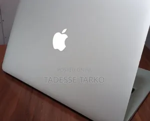 New Laptop Apple MacBook Air 2011 4GB Intel Core i5 SSD 128GB