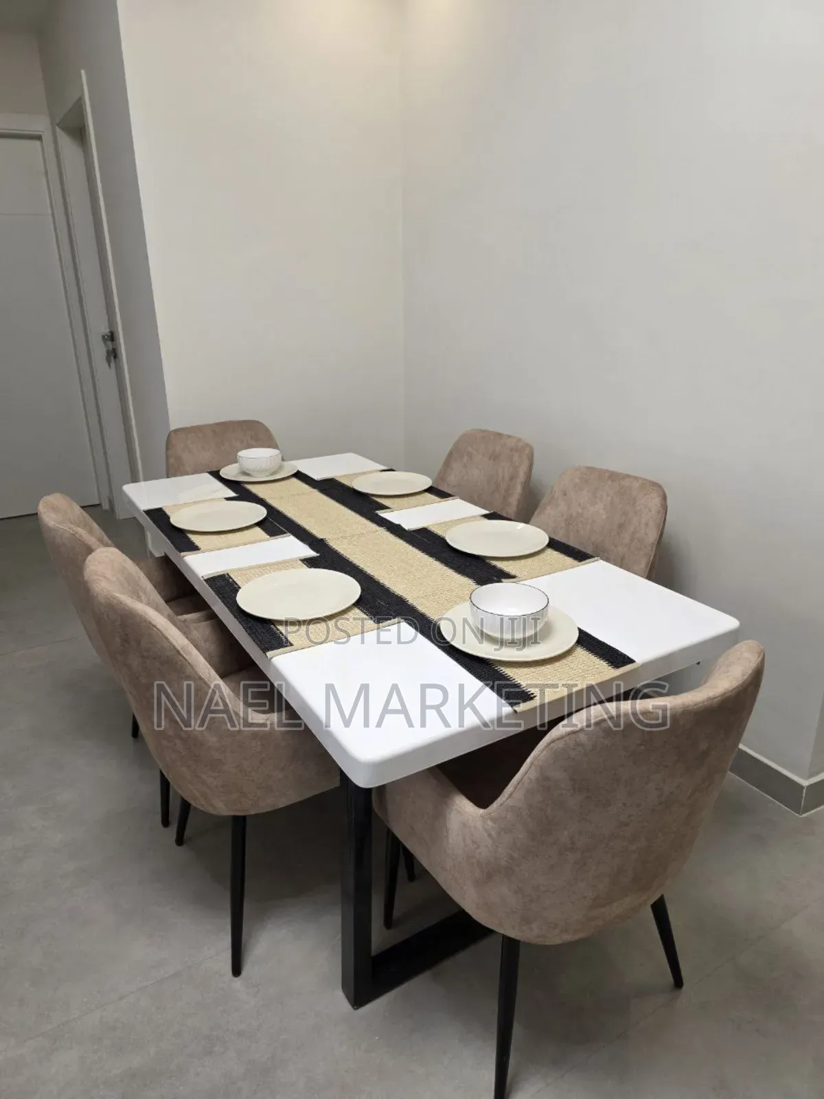 Dining Table With 6 Chairs