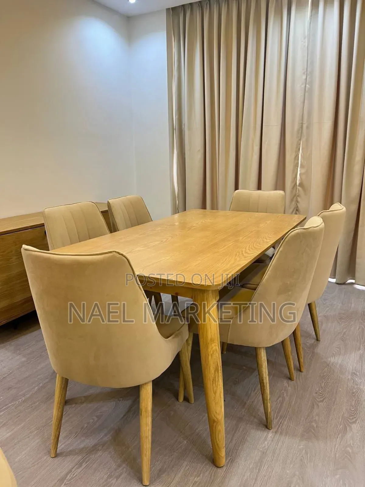 Dining Table With 6 Chairs