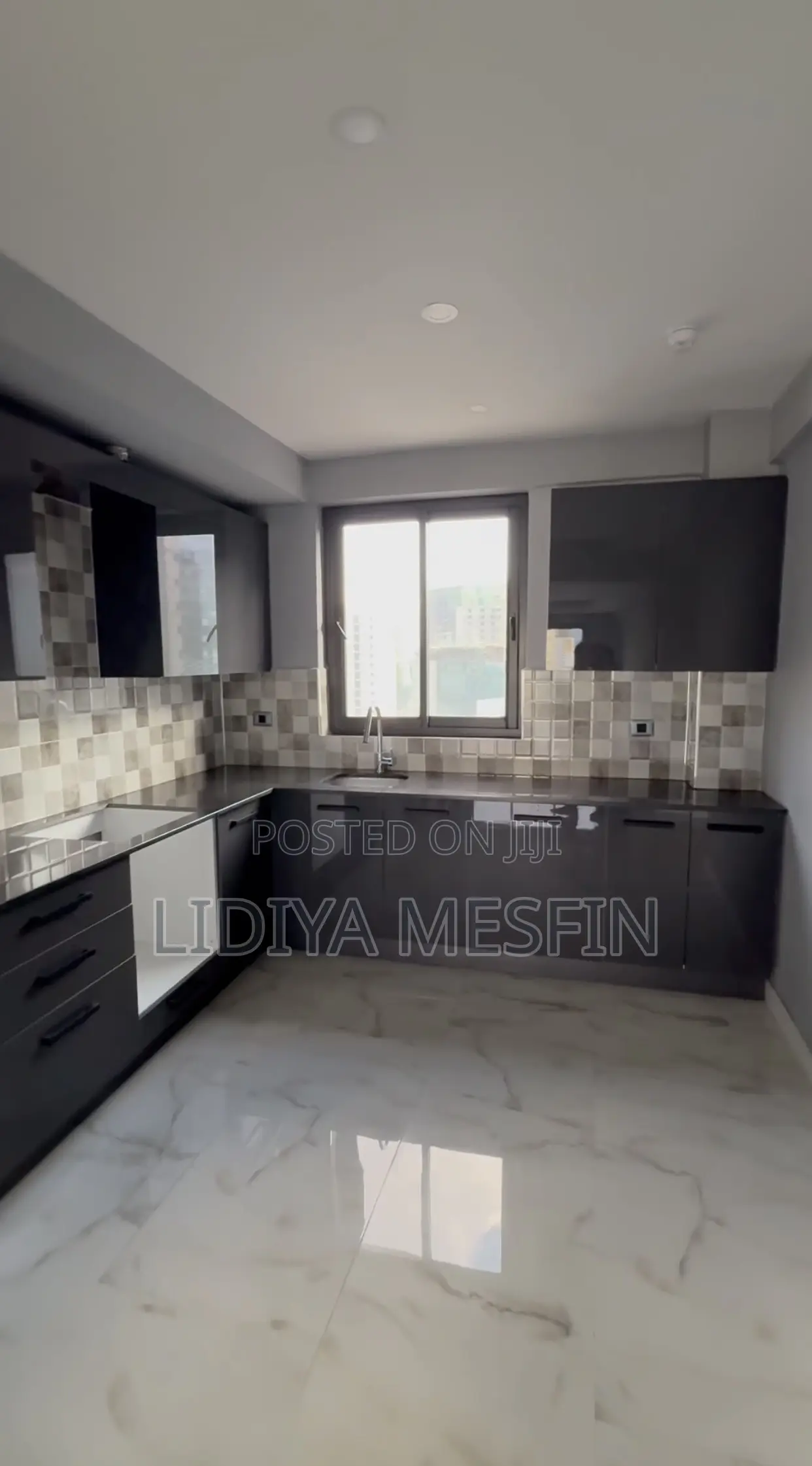3bdrm Apartment in Bole for sale