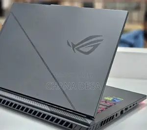 New Laptop Asus 32GB SSD 2T