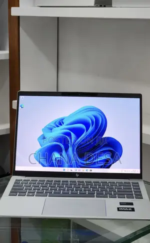 New Laptop HP 32GB Intel Core Ultra 7 SSD 512GB