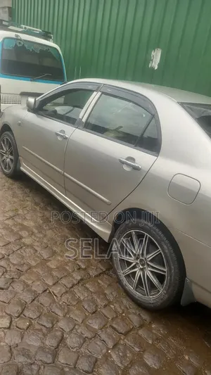 Toyota Corolla 2006 Gold