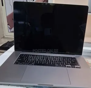 New Laptop Apple MacBook Pro 2019 32GB Intel Core i9 SSD 512GB
