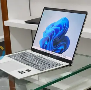 New Laptop HP Pavilion 14 32GB Intel Core Ultra 7 SSD 512GB