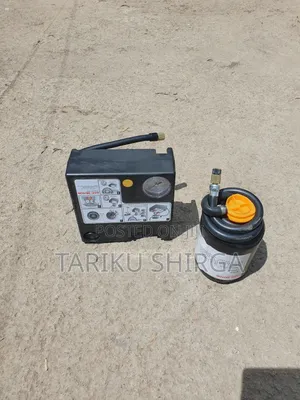 Toyota and Saic Air Compressor for Car Tyres With Chemical Sealant