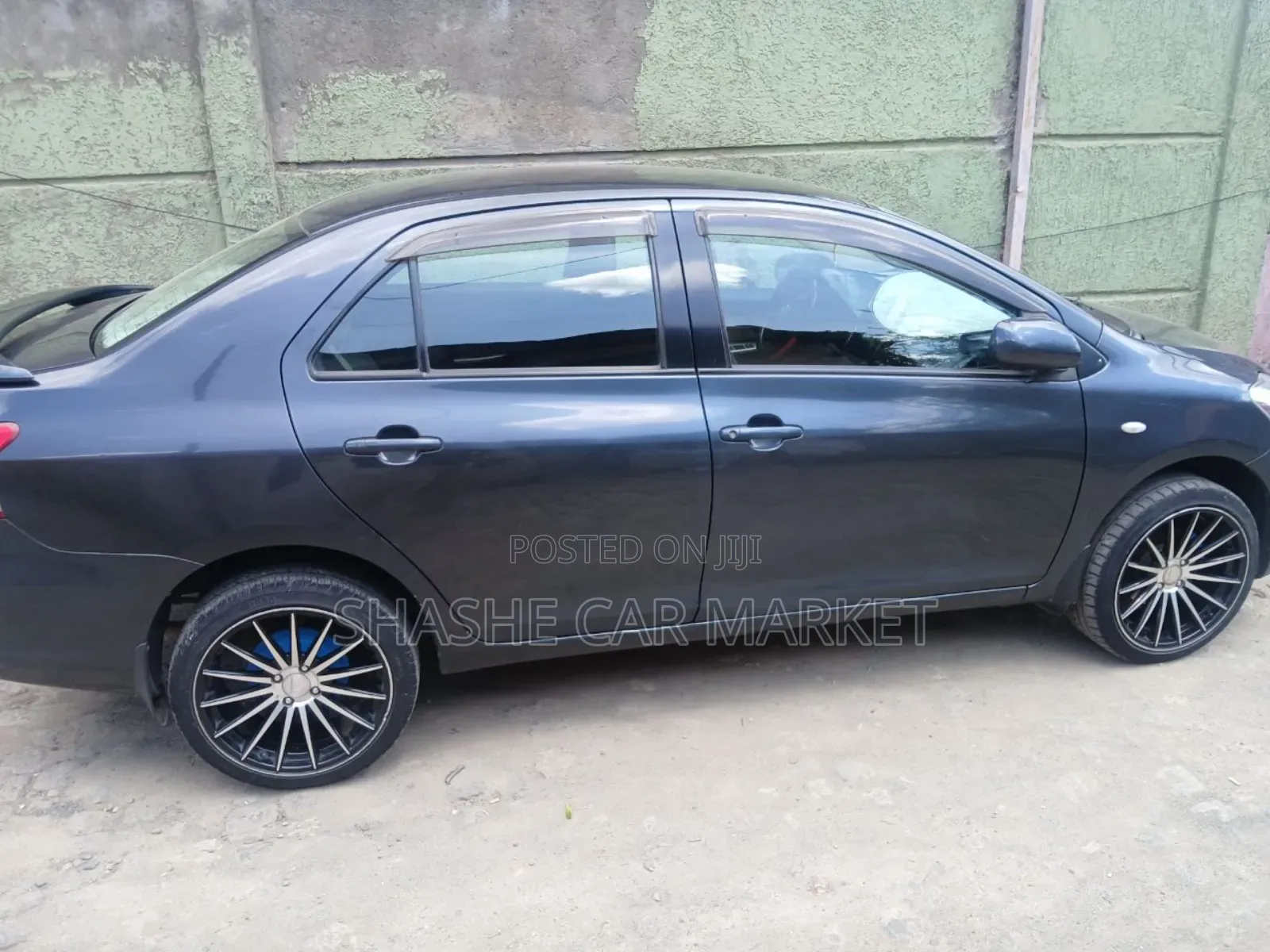Toyota Belta 2008 Black