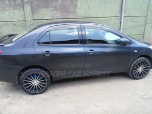 Toyota Belta 2008 Black