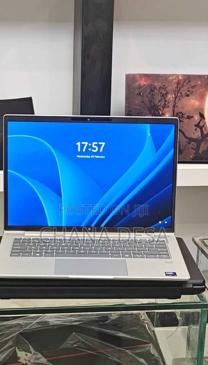New Laptop HP EliteBook 640 G11 16GB Intel Core Ultra 5 SSD 512GB
