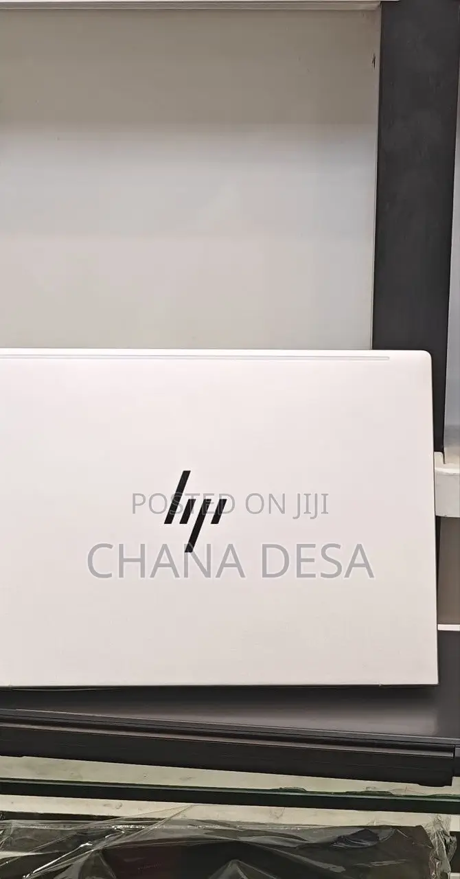 New Laptop HP EliteBook 640 G11 16GB Intel Core Ultra 5 SSD 512GB