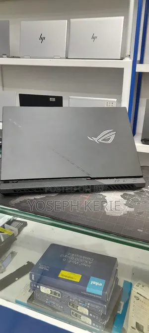 New Laptop Asus ROG Strix G17 16GB AMD Ryzen 9 SSD 1T