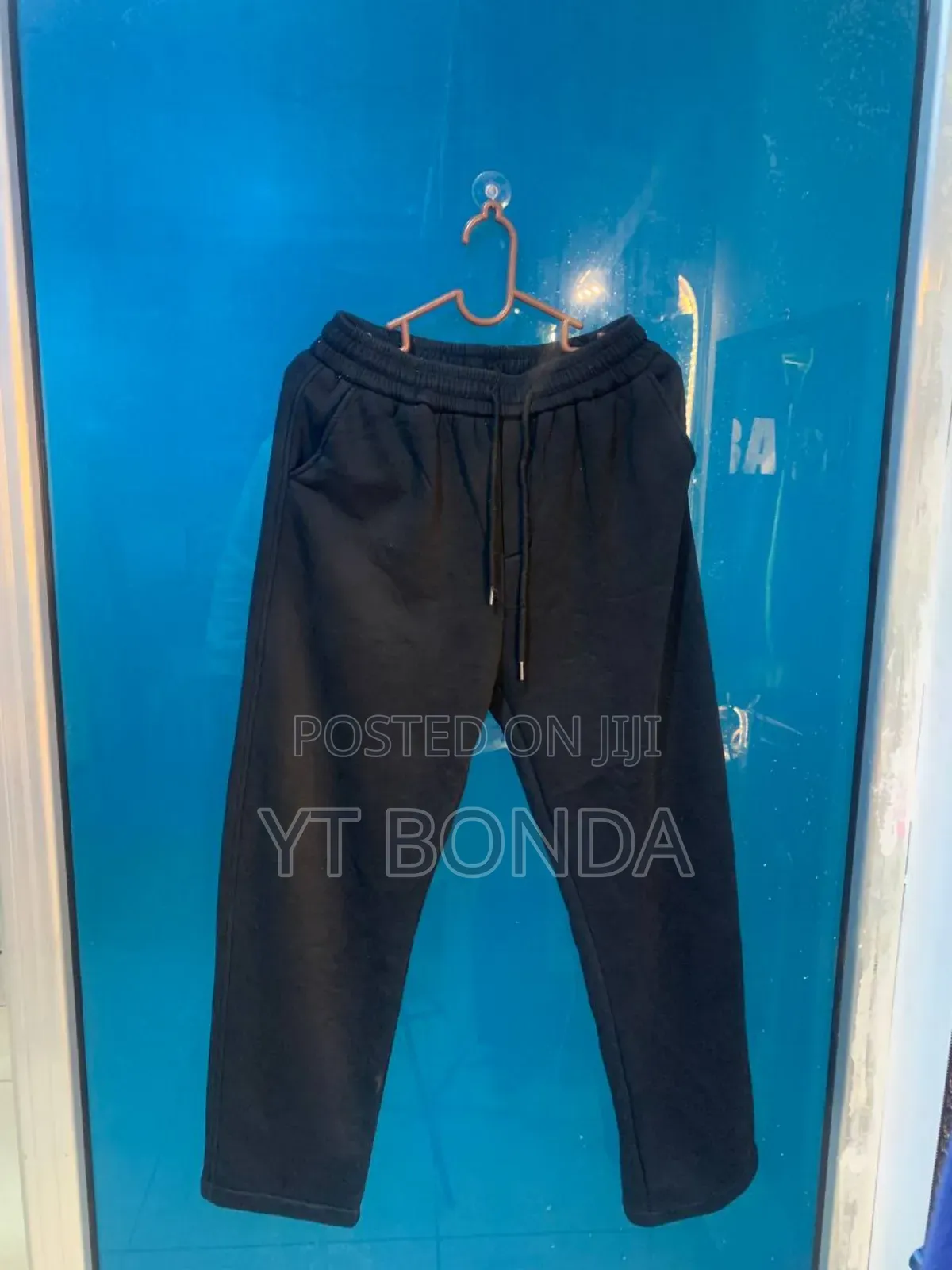 Baggy Black Tuta