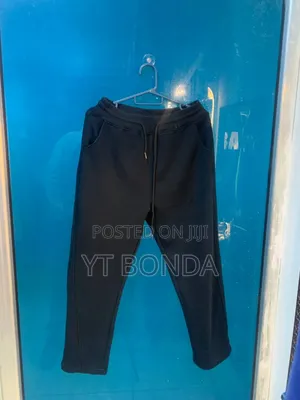 Baggy Black Tuta