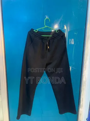 Baggy Black Tuta