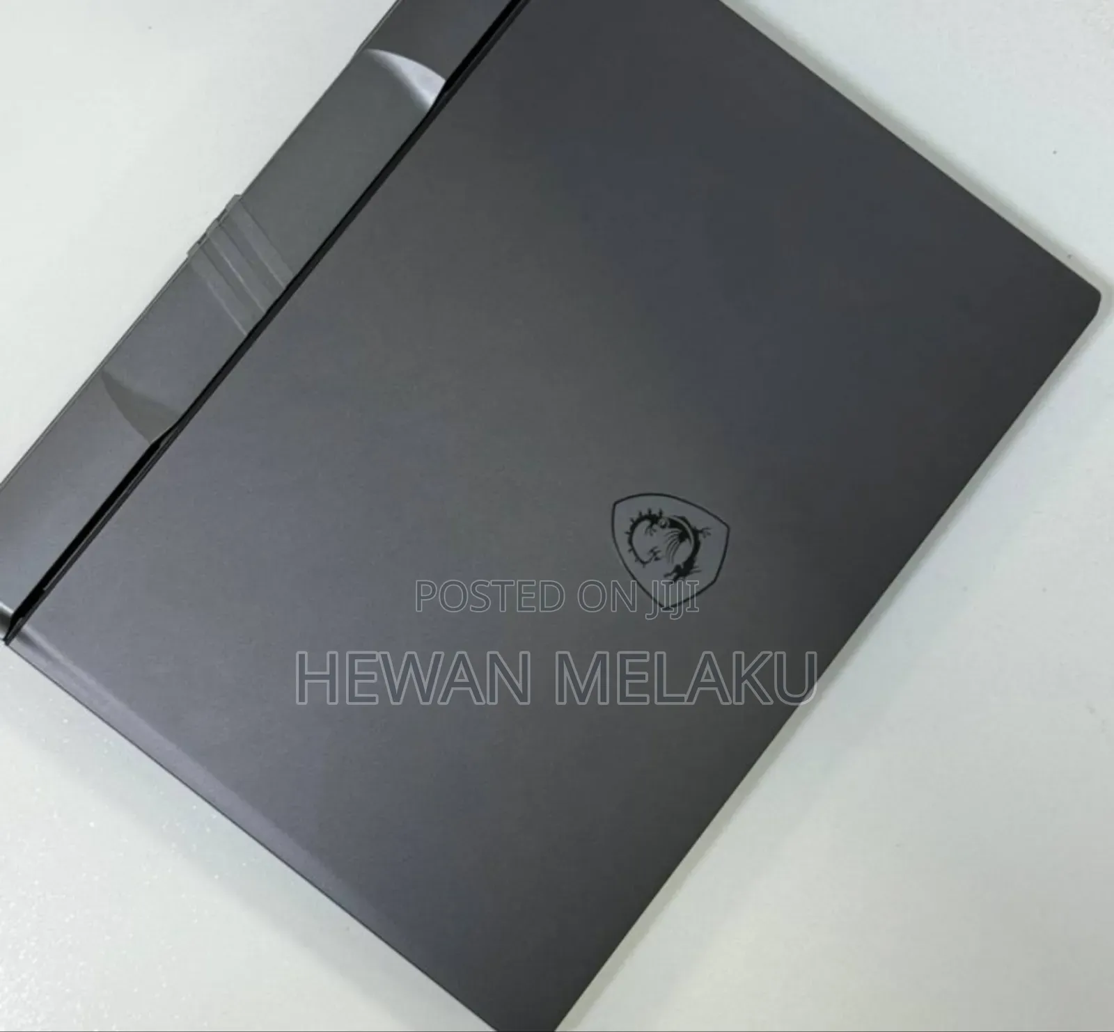 New Laptop MSI Vector 16 HX AI A2XWIG 16GB AMD Ryzen 9 SSD 1T