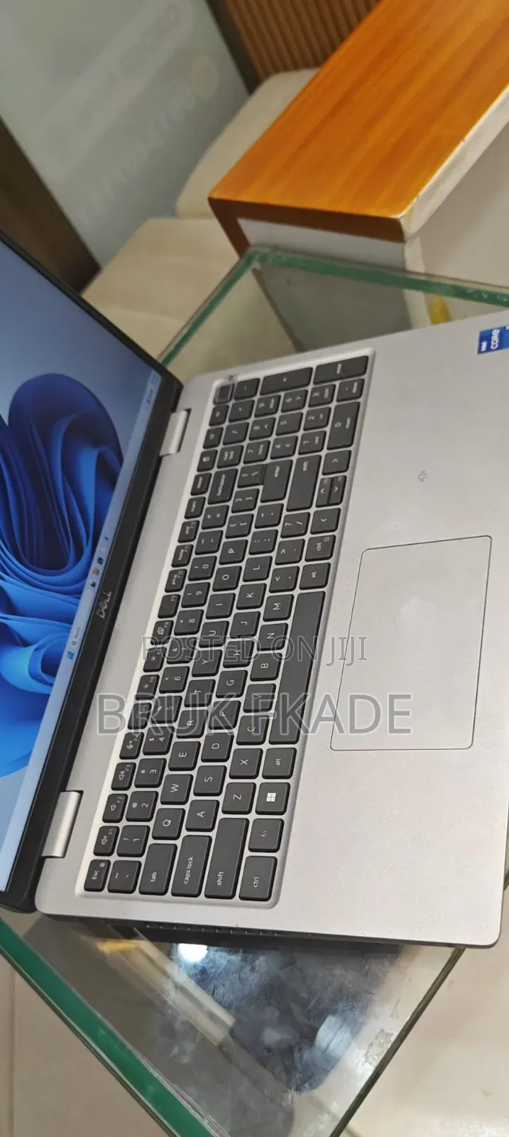 New Laptop Dell Latitude 5540 8GB Intel Core i7 SSD 256GB