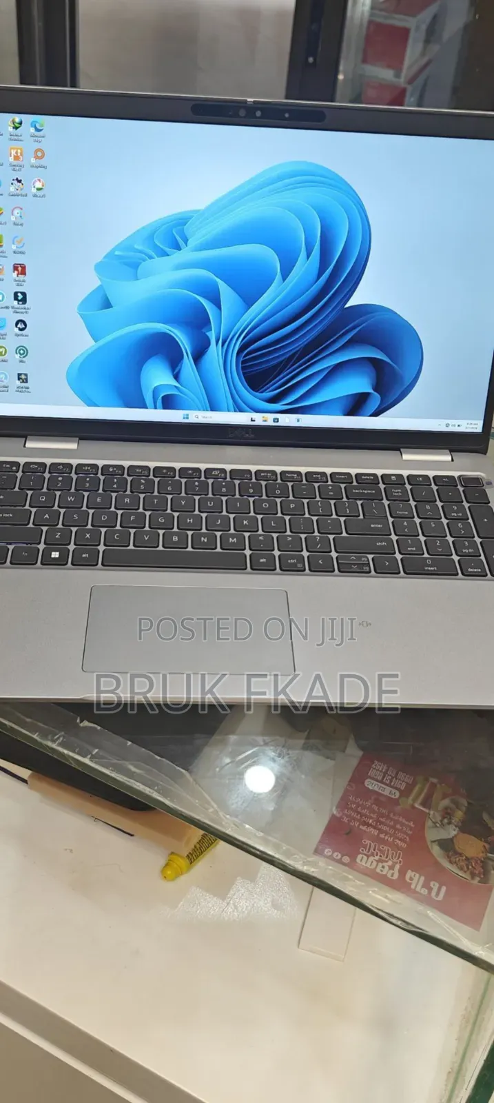 New Laptop Dell Latitude 5540 8GB Intel Core i7 SSD 256GB