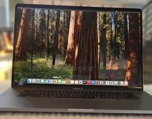 New Laptop Apple MacBook Pro 2019 16GB Intel Core i7 SSD 512GB