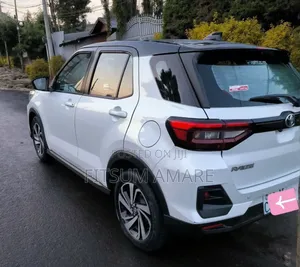 Toyota Raize 2022 White