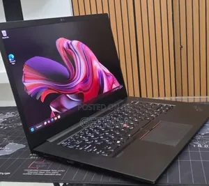 New Laptop Lenovo ThinkPad X1 Carbon 16GB Intel Core i9 SSD 512GB