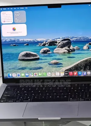 New Laptop Apple MacBook Air 2020 M1 8GB AMD Ryzen 7 SSD 256GB