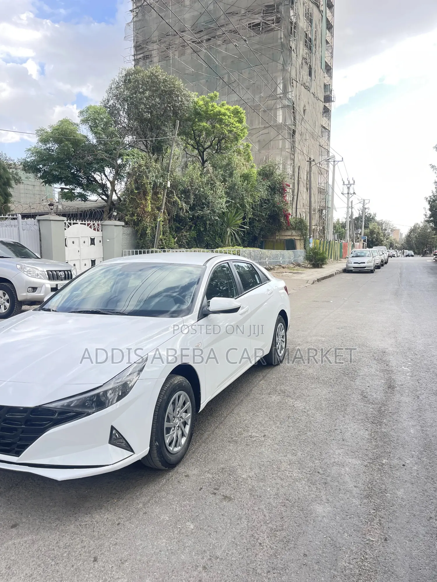 Hyundai Elantra 2022 White